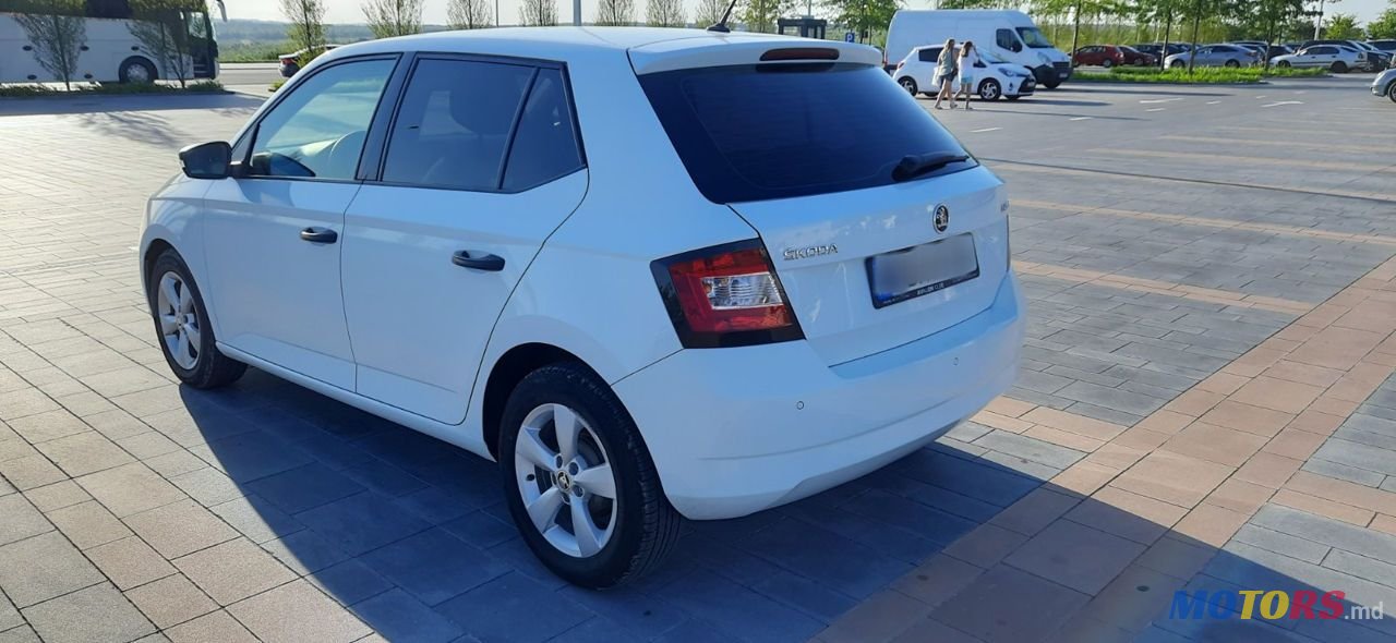 2016' Skoda Fabia photo #4