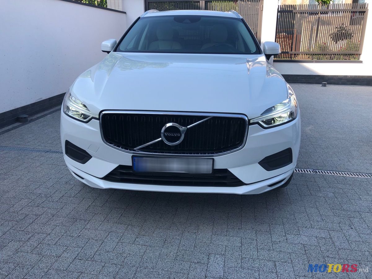 2019' Volvo XC60 photo #1