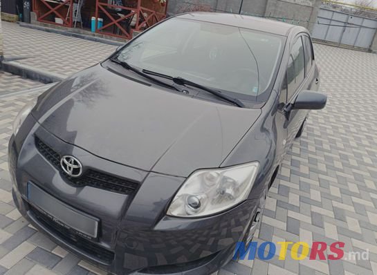 2007' Toyota Auris photo #6
