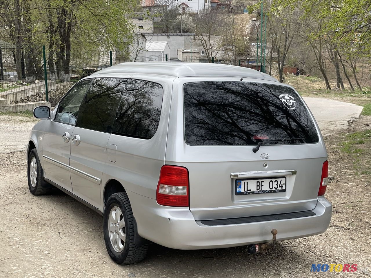 2004' Kia Carnival photo #3