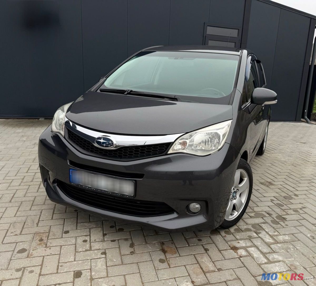 2011' Subaru Trezia photo #1