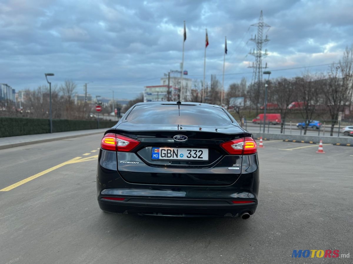 2013' Ford Fusion photo #3