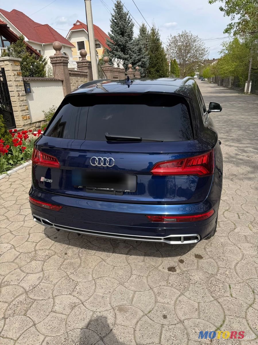 2017' Audi SQ5 photo #4