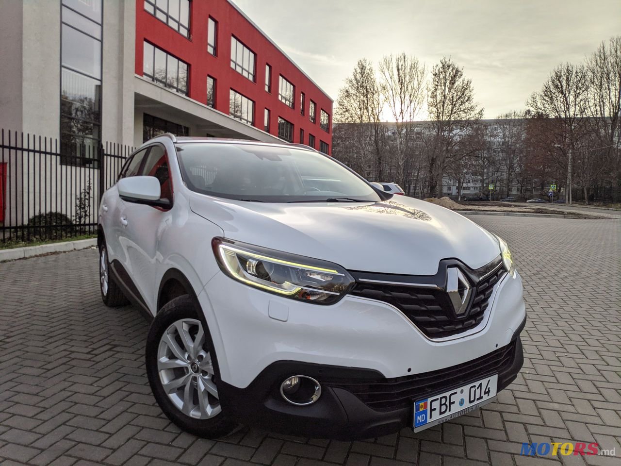 2015' Renault Kadjar photo #2