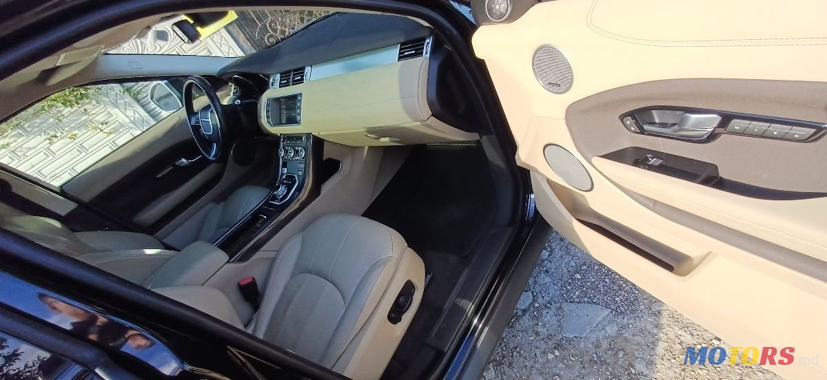 2016' Land Rover Range Rover Evoque photo #3