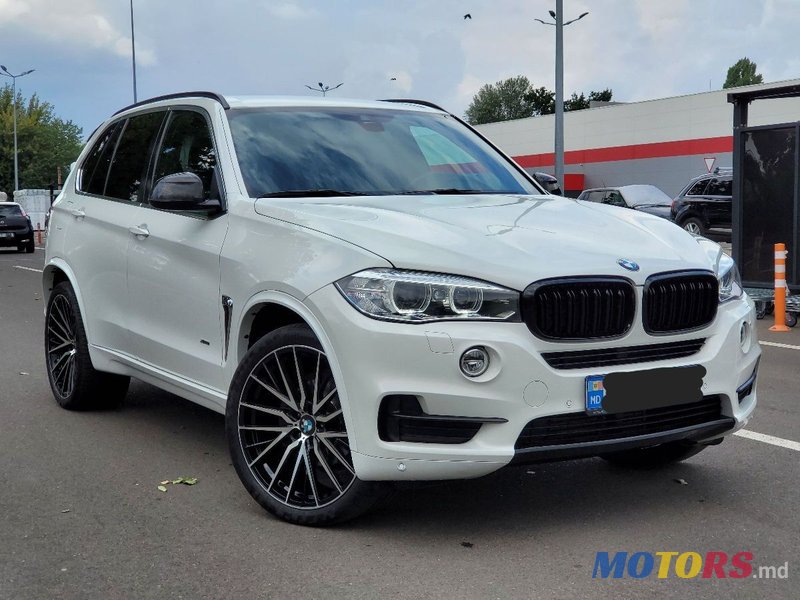 2015' BMW X5 photo #2