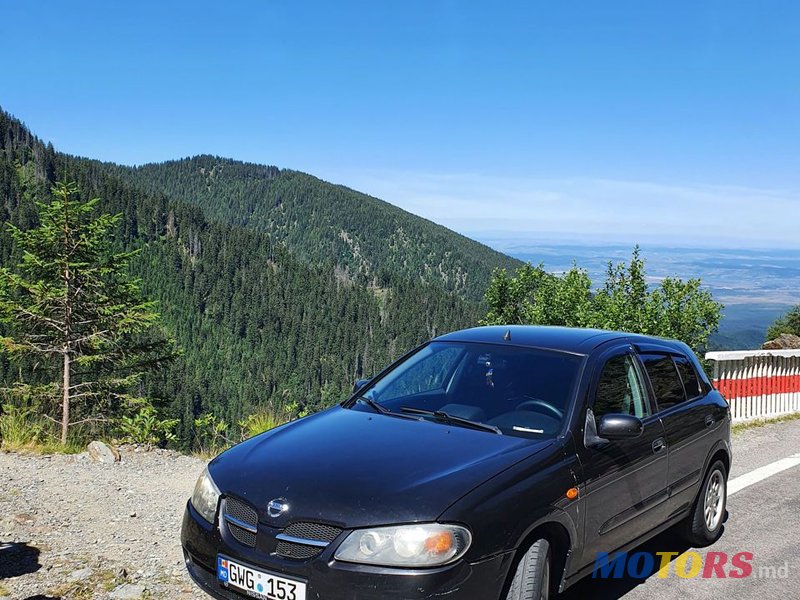 2005' Nissan Almera photo #1