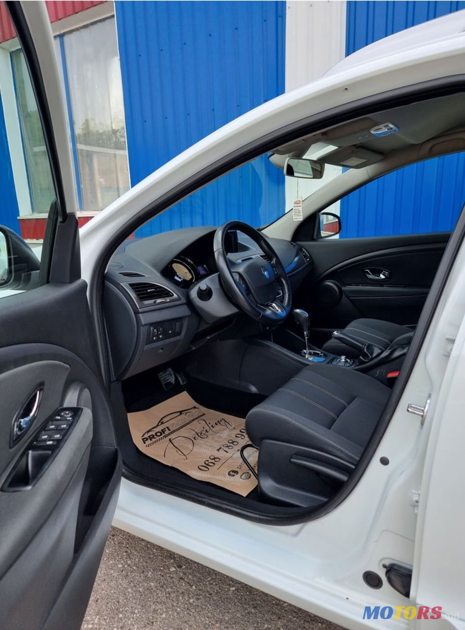 2014' Renault Megane photo #6