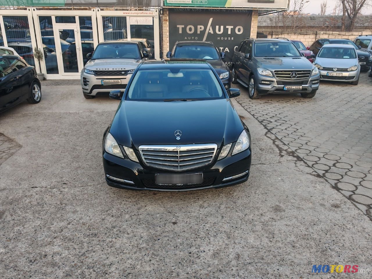 2011' Mercedes-Benz E-Class photo #1