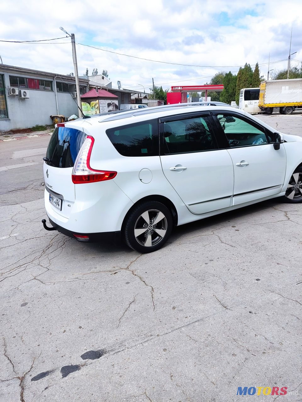 2014' Renault Grand Scenic photo #3