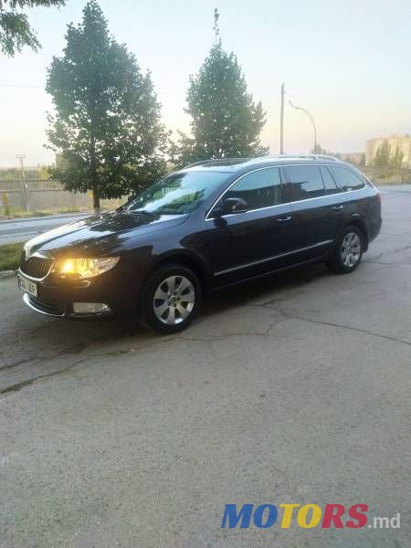 2010' Skoda Superb photo #6