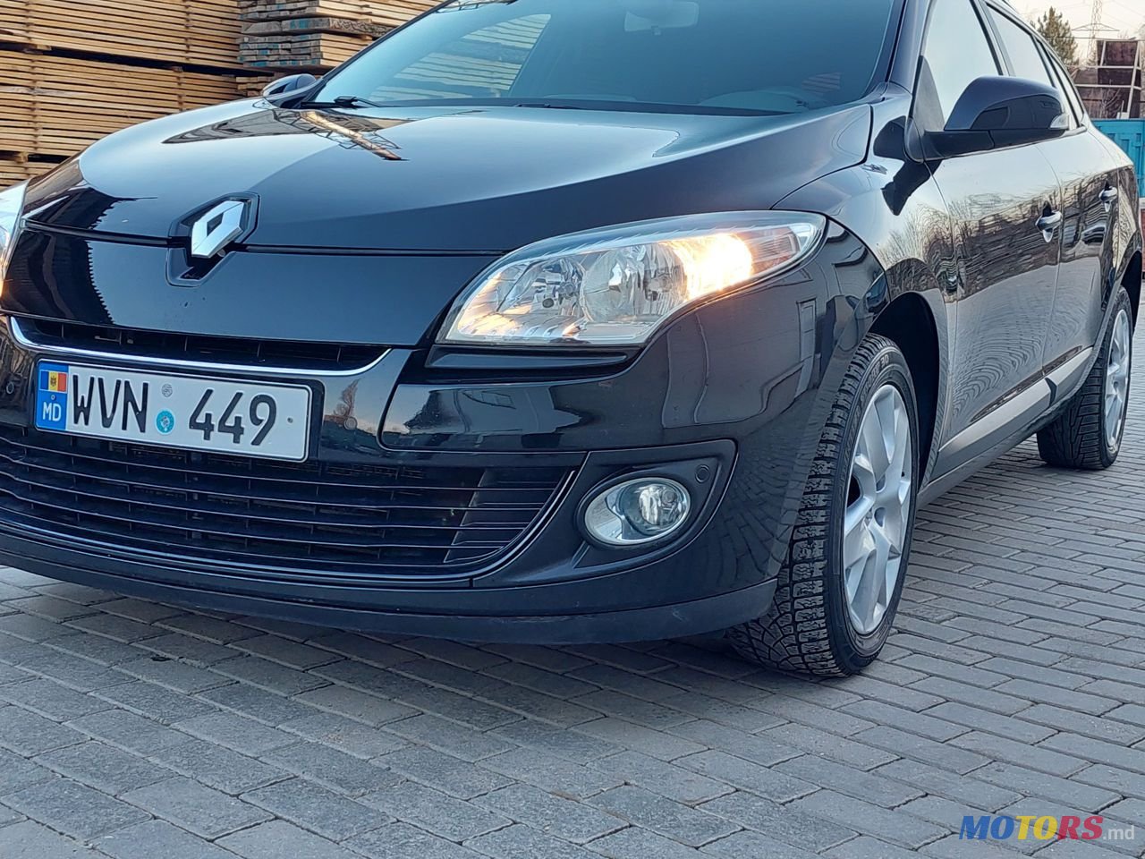 2013' Renault Megane photo #2