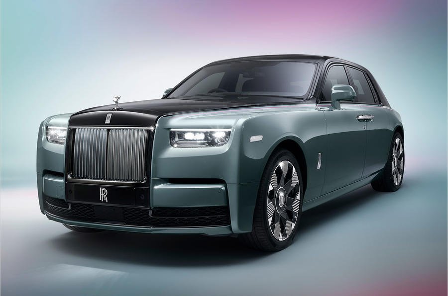 2022 Rolls-Royce Phantom gets new look and options