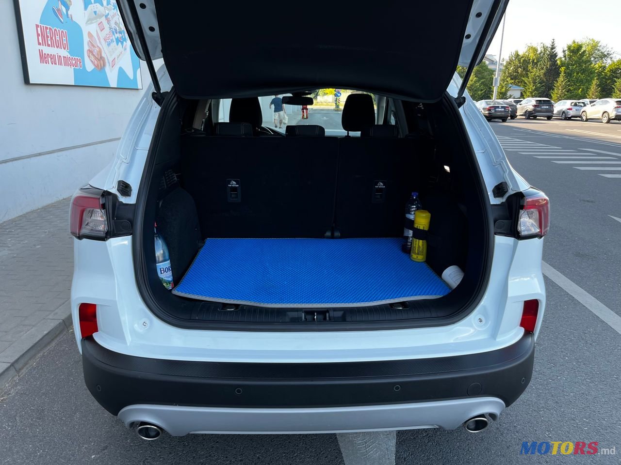 2021' Ford Kuga photo #4