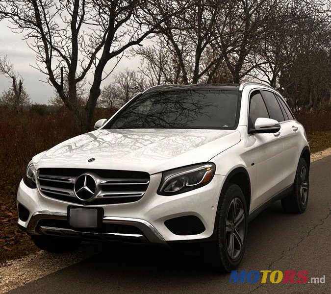 2018' Mercedes-Benz GLC photo #5