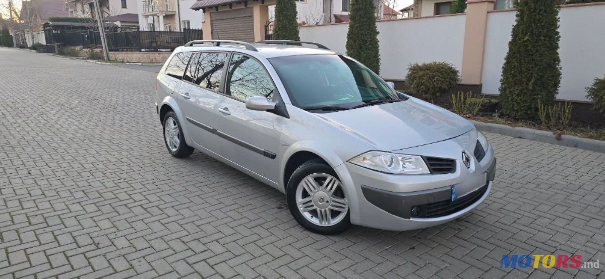 2007' Renault Megane photo #1