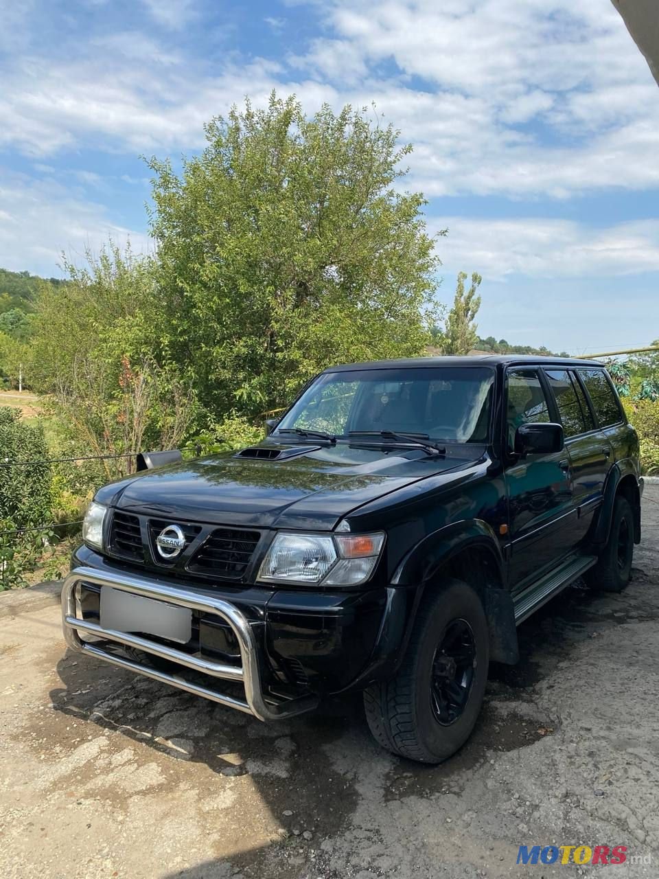 2001' Nissan Patrol photo #2