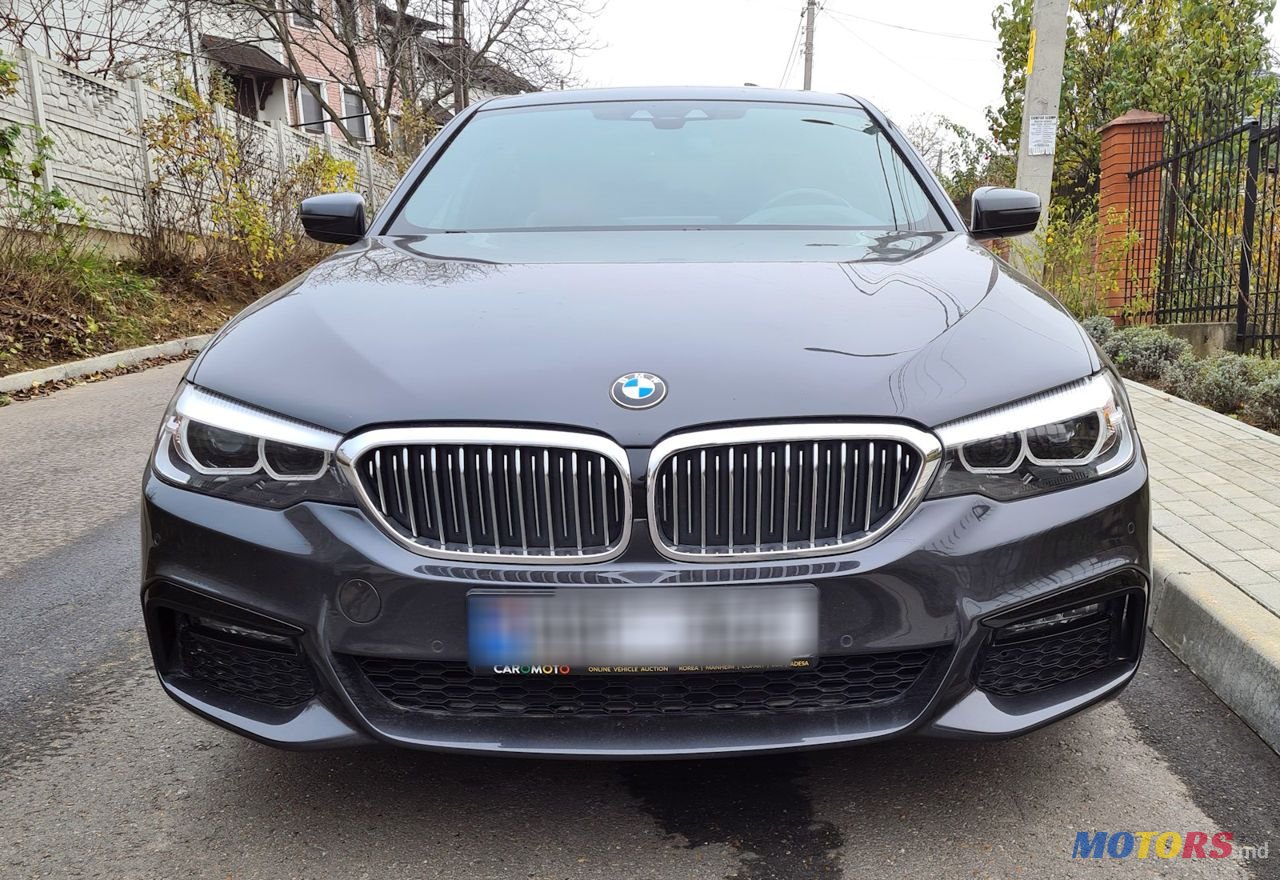 2018' BMW 5 Series photo #1