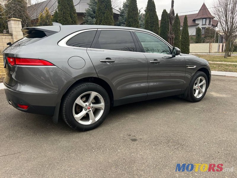 2018' Jaguar F-Pace photo #2