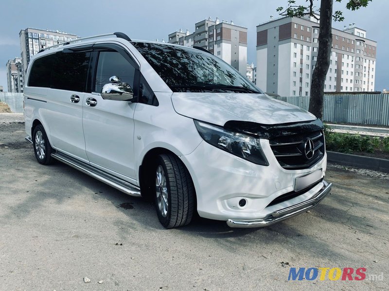 2017' Mercedes-Benz Vito photo #2