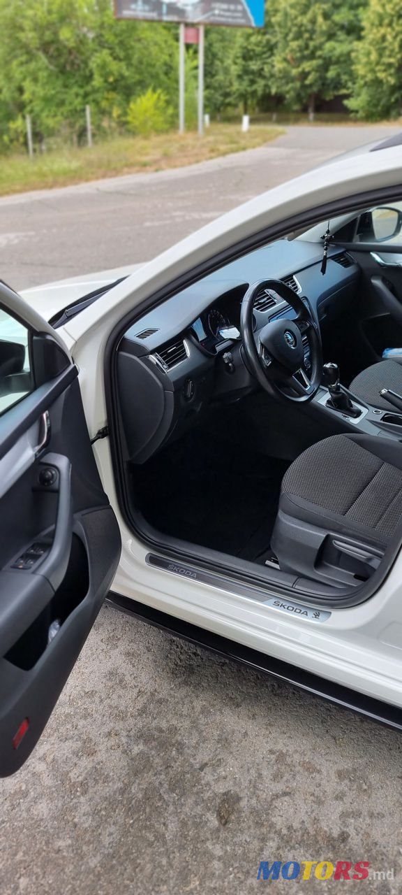 2015' Skoda Octavia photo #3