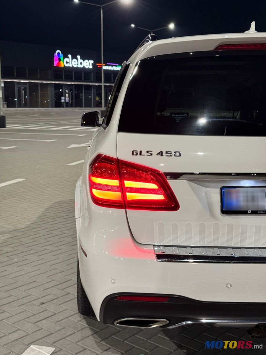 2017' Mercedes-Benz Gls-Class photo #5