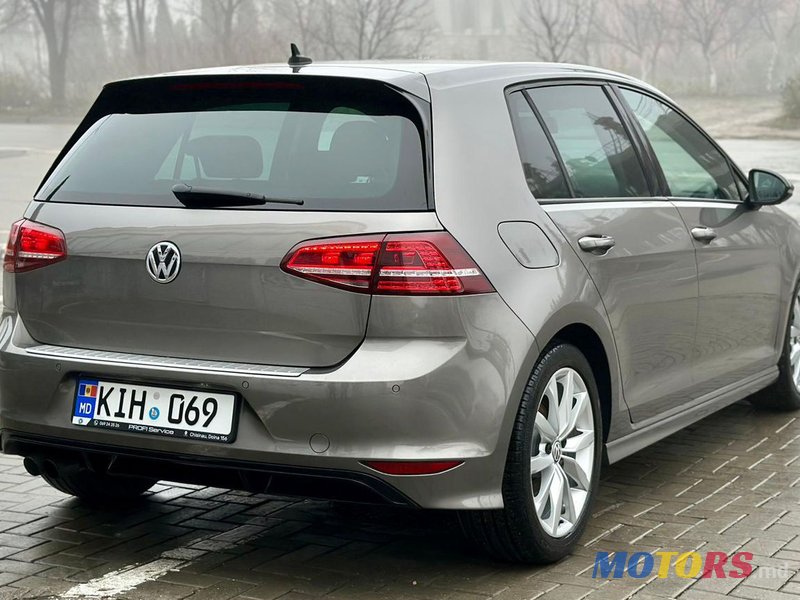 2013' Volkswagen Golf photo #3