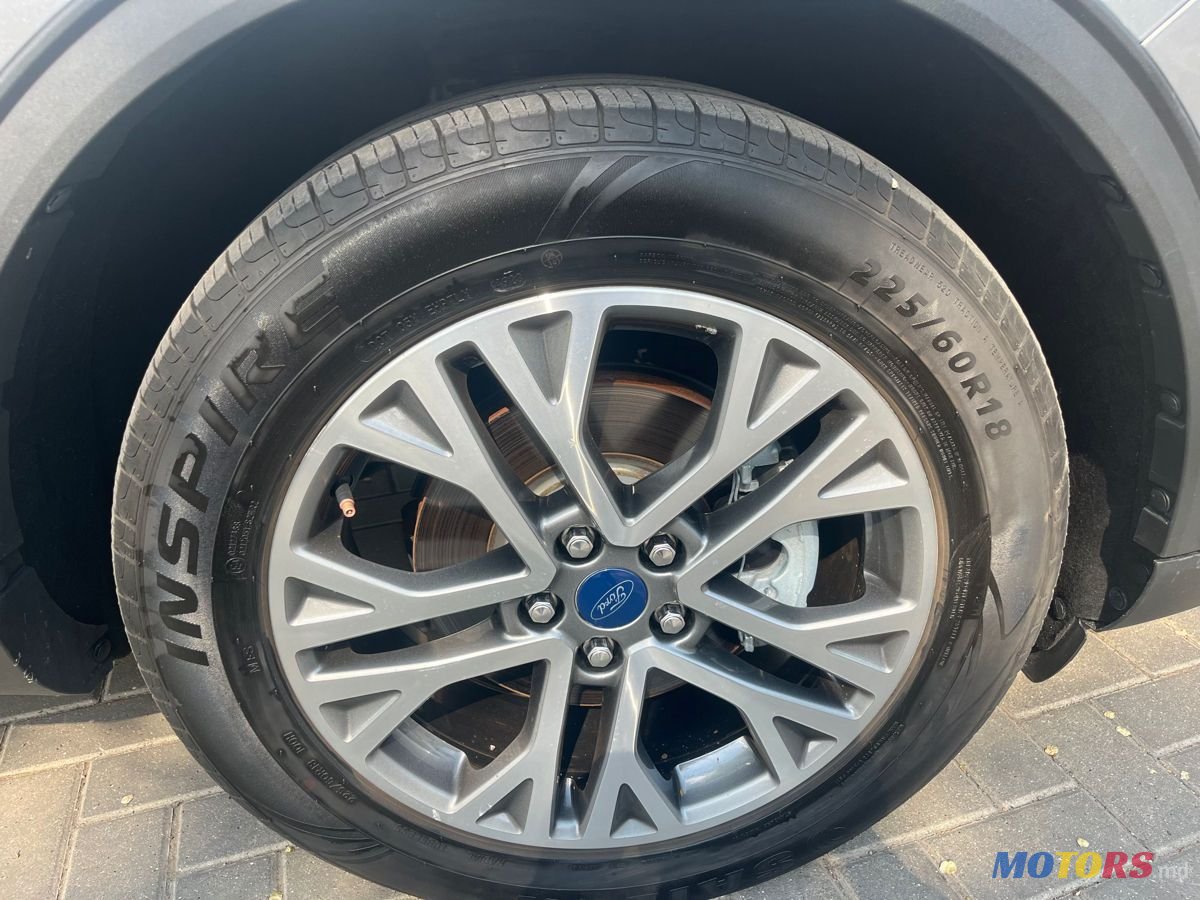 2022' Ford Escape photo #3