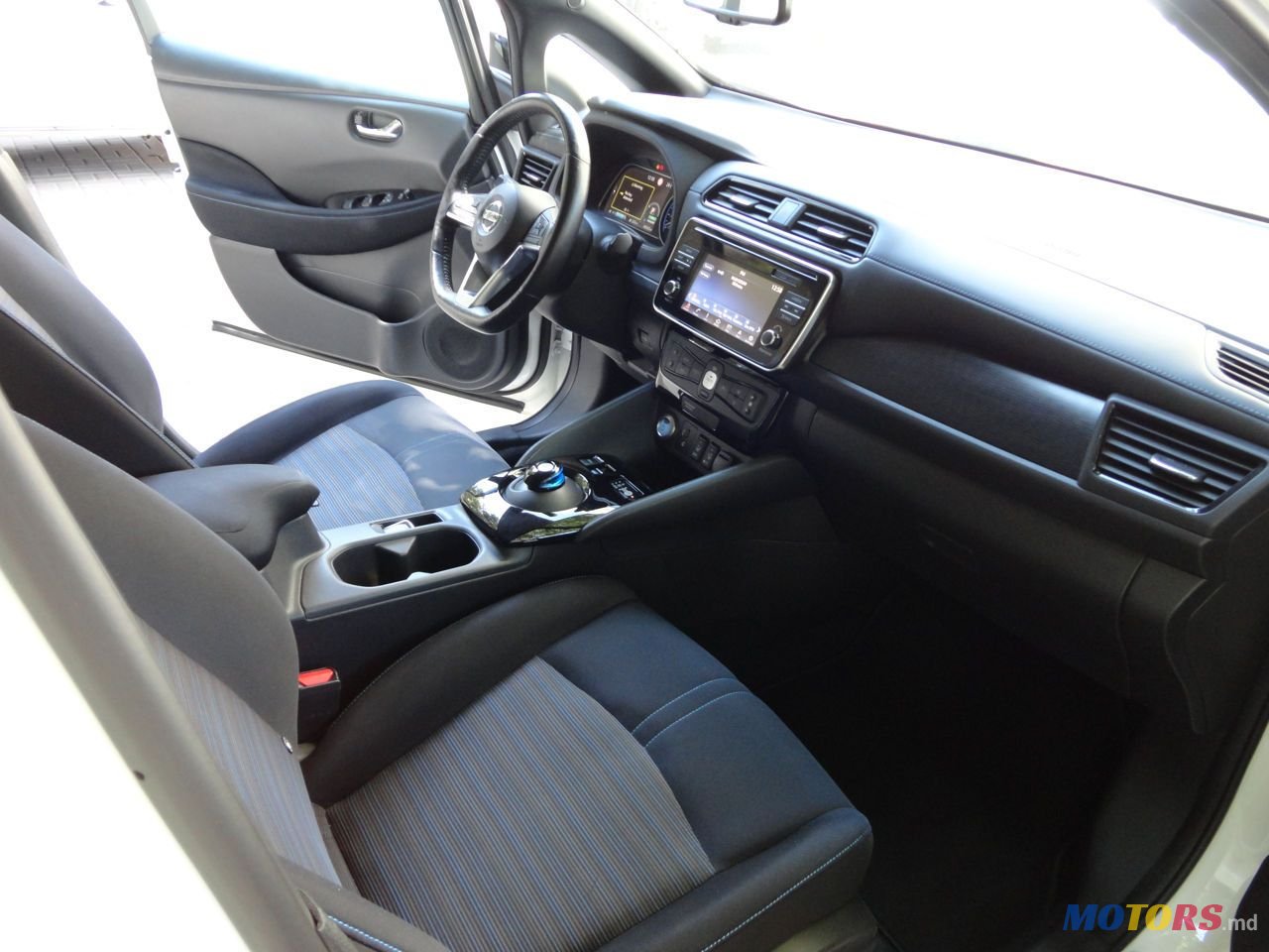 2019' Nissan Leaf photo #5