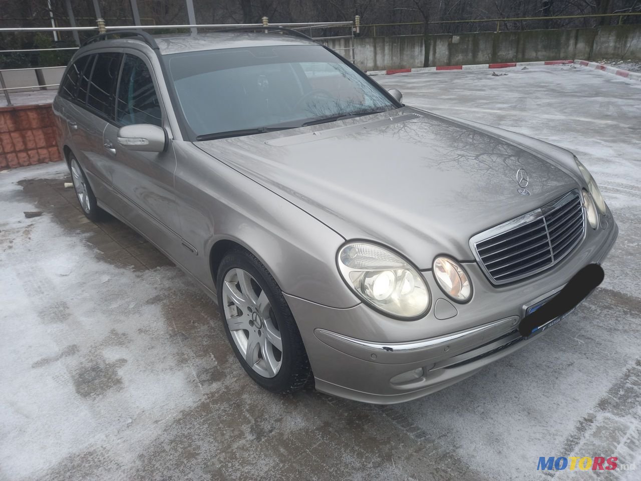 2005' Mercedes-Benz E-Class photo #1