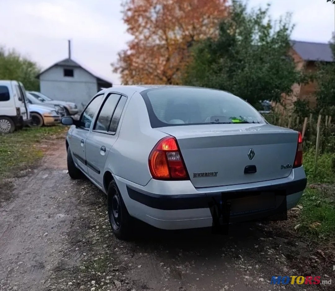 2004' Renault photo #3