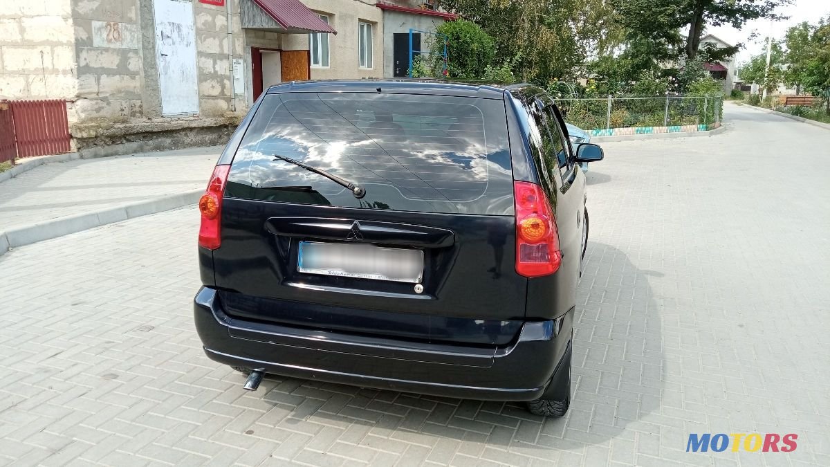 2003' Mitsubishi Space Star photo #3