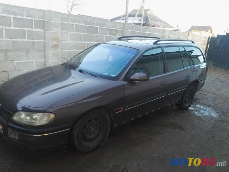 1999' Opel Omega photo #1