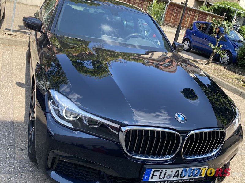 2018' BMW 7 Series photo #1