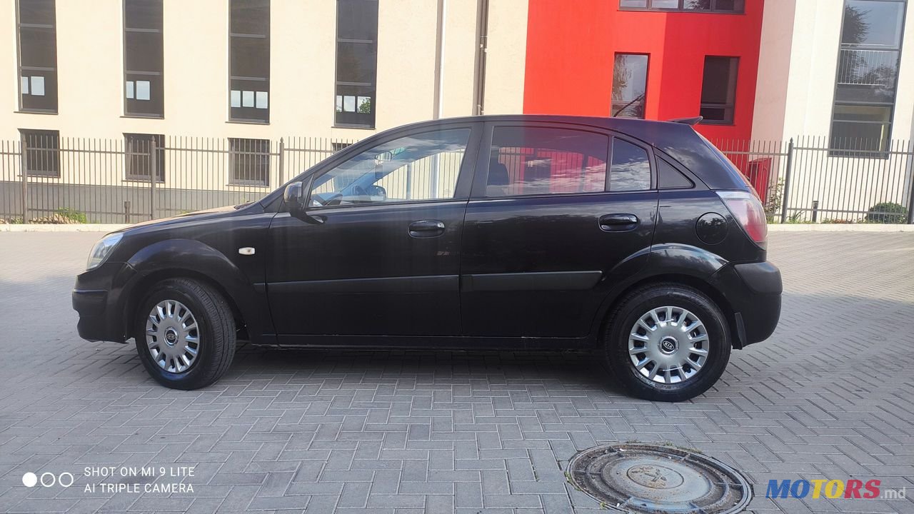 2006' Kia Rio photo #5