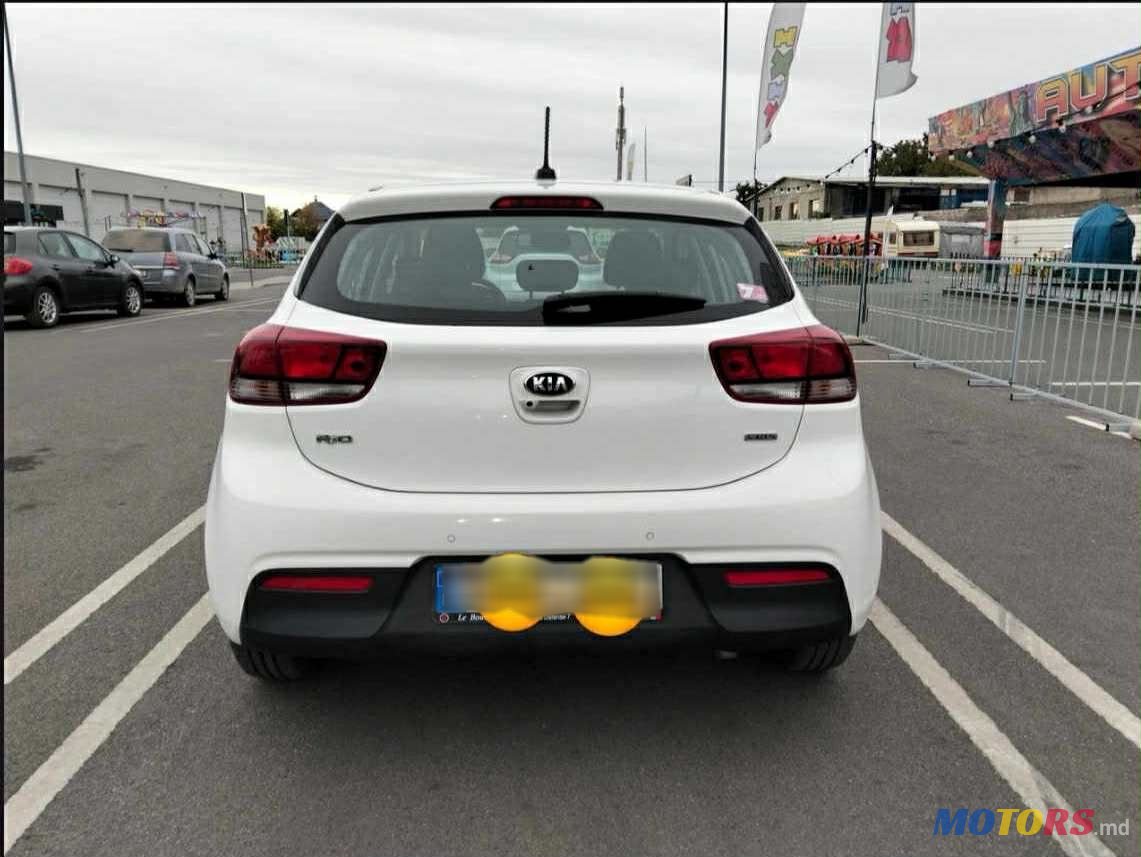 2017' Kia Rio photo #3