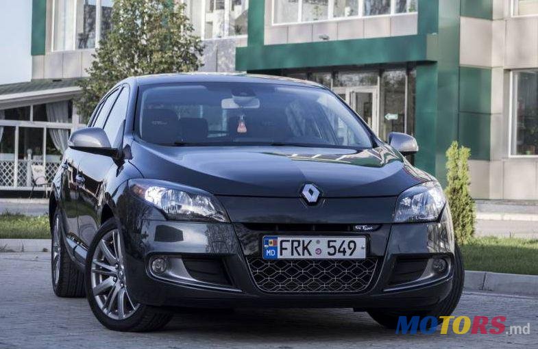 2011' Renault Megane photo #1