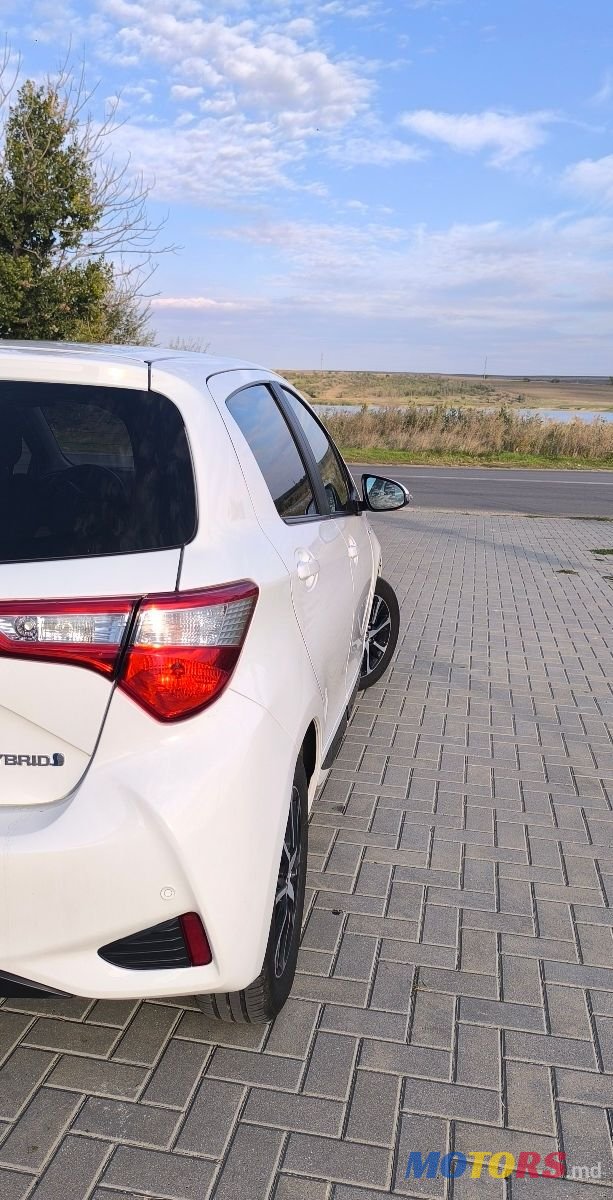 2018' Toyota Yaris photo #4