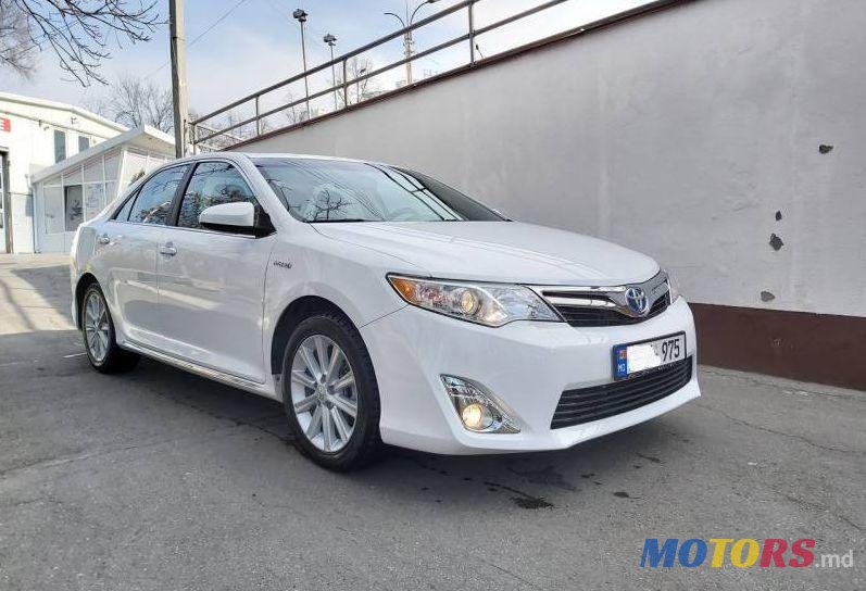 2013' Toyota Camry photo #1