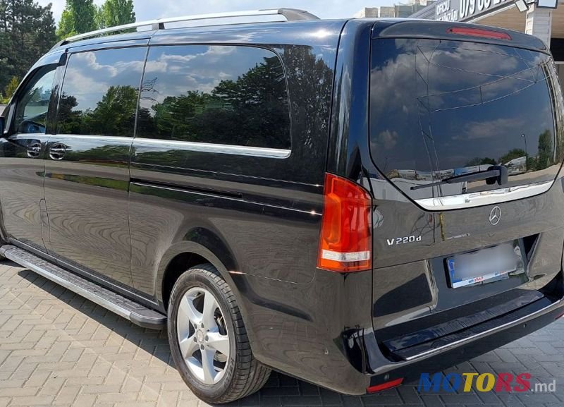 2016' Mercedes-Benz V-Class photo #4