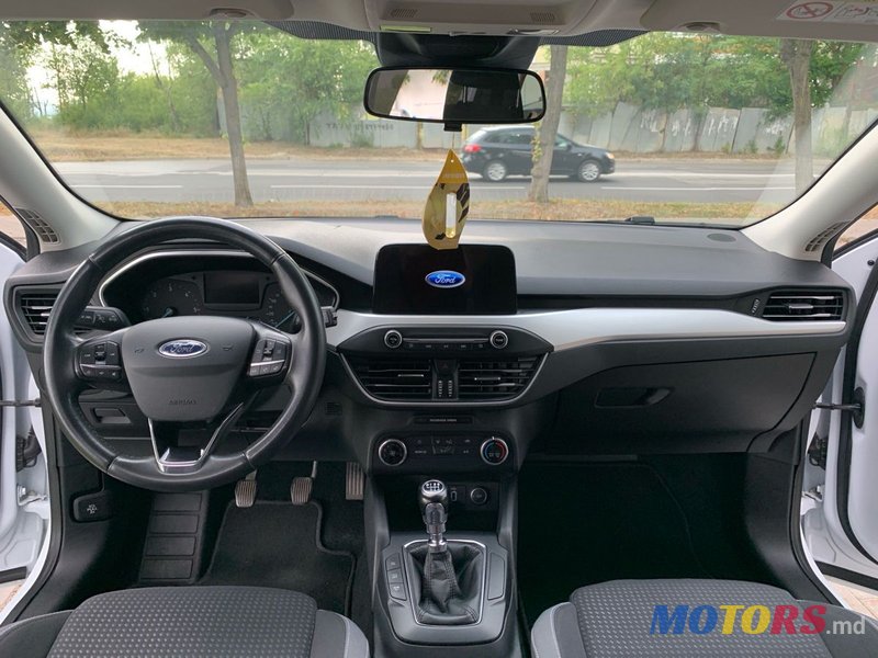 2019' Ford Focus photo #6