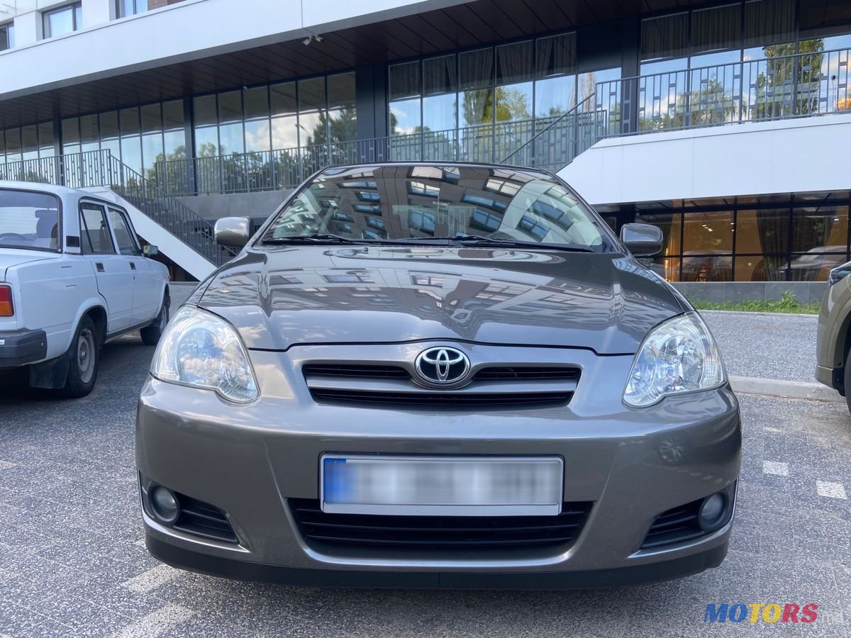 2006' Toyota Corolla photo #1