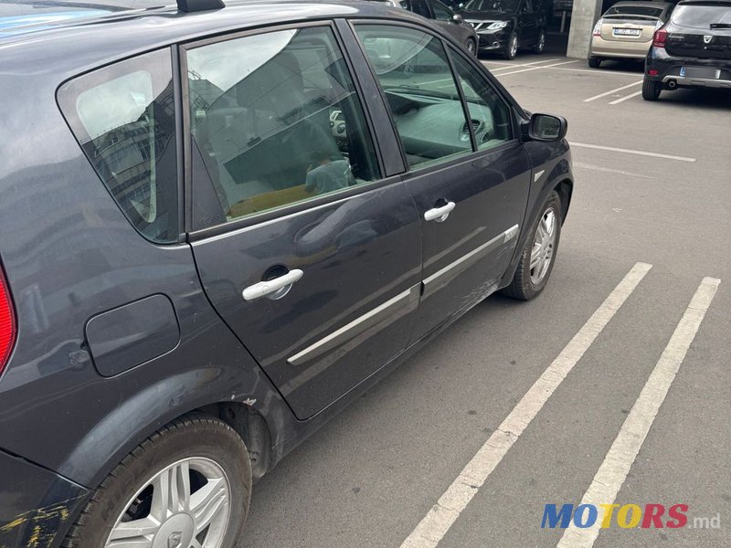2005' Renault Scenic photo #3