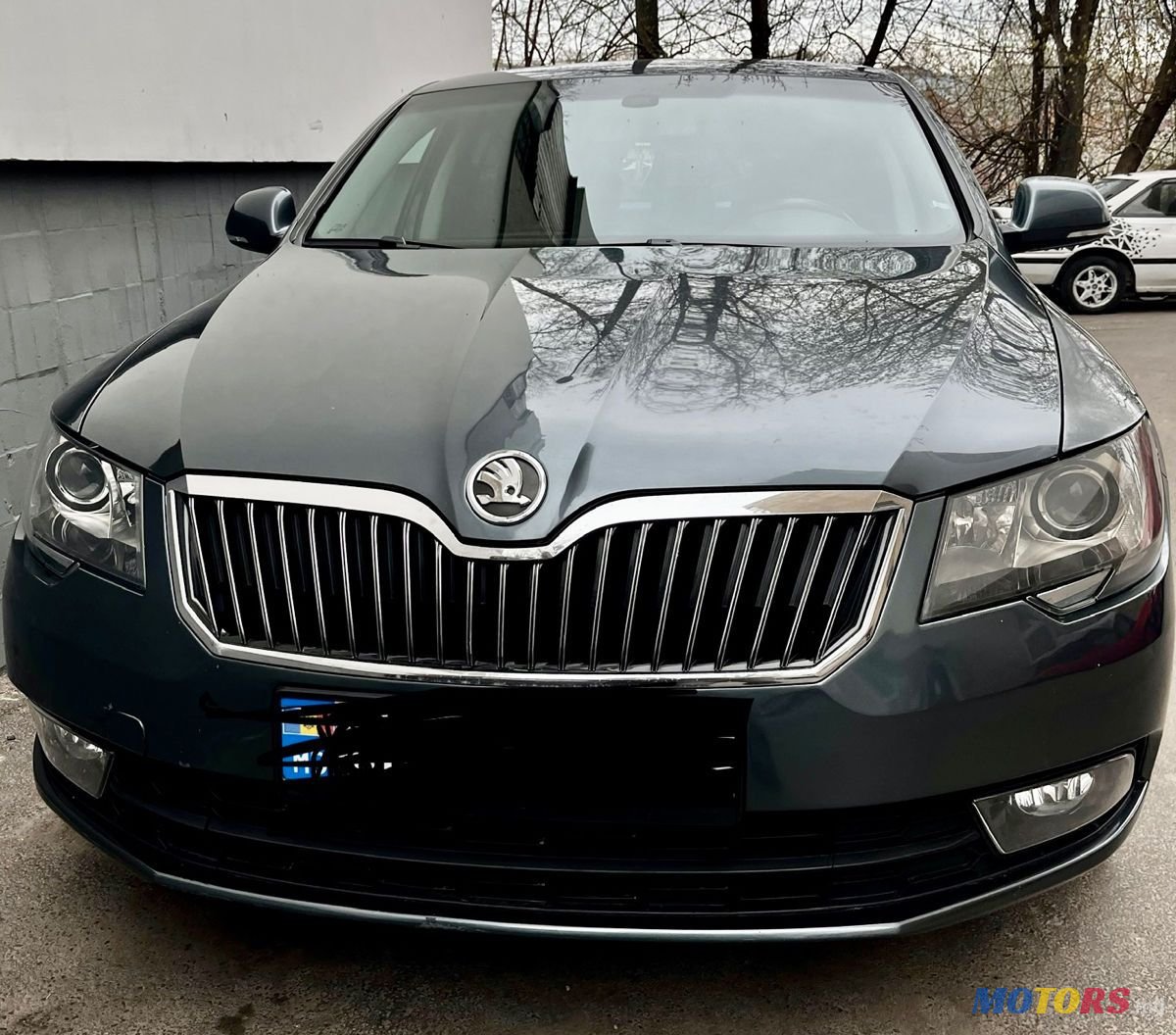 2013' Skoda Superb photo #2
