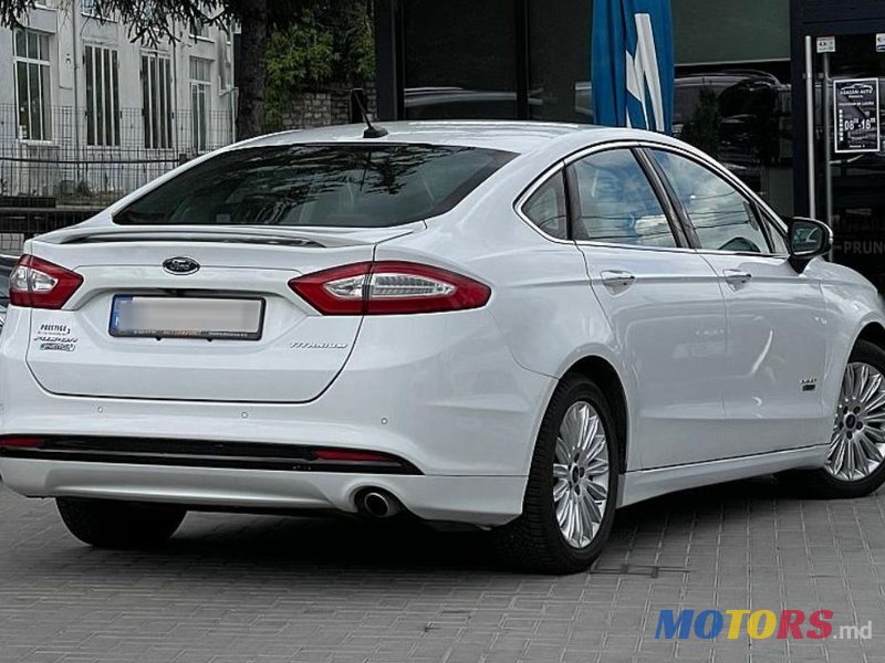 2013' Ford Fusion photo #1