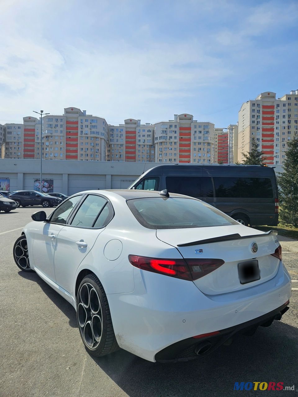 2022' Alfa Romeo Giulia photo #5