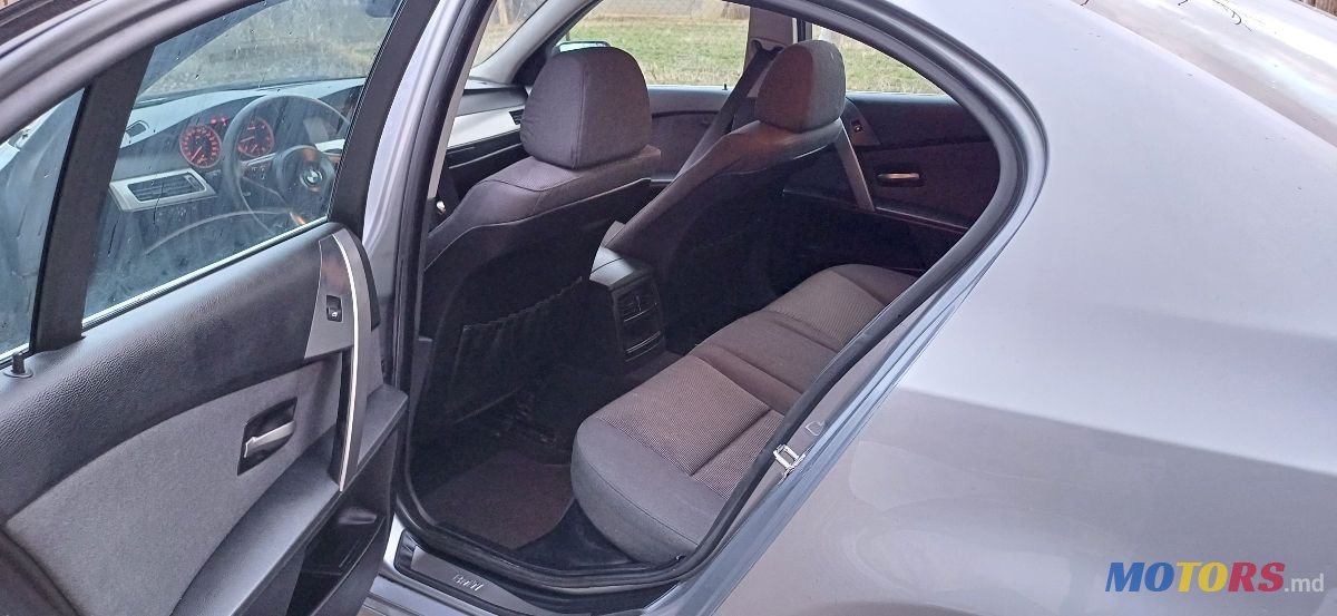 2005' BMW 5 Series photo #5