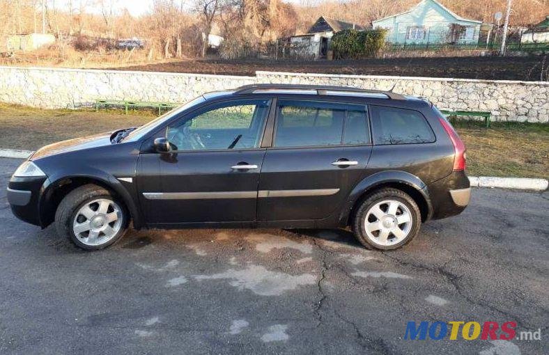 2004' Renault Megane photo #1