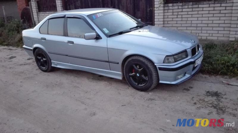 1993' BMW 3 Series photo #1