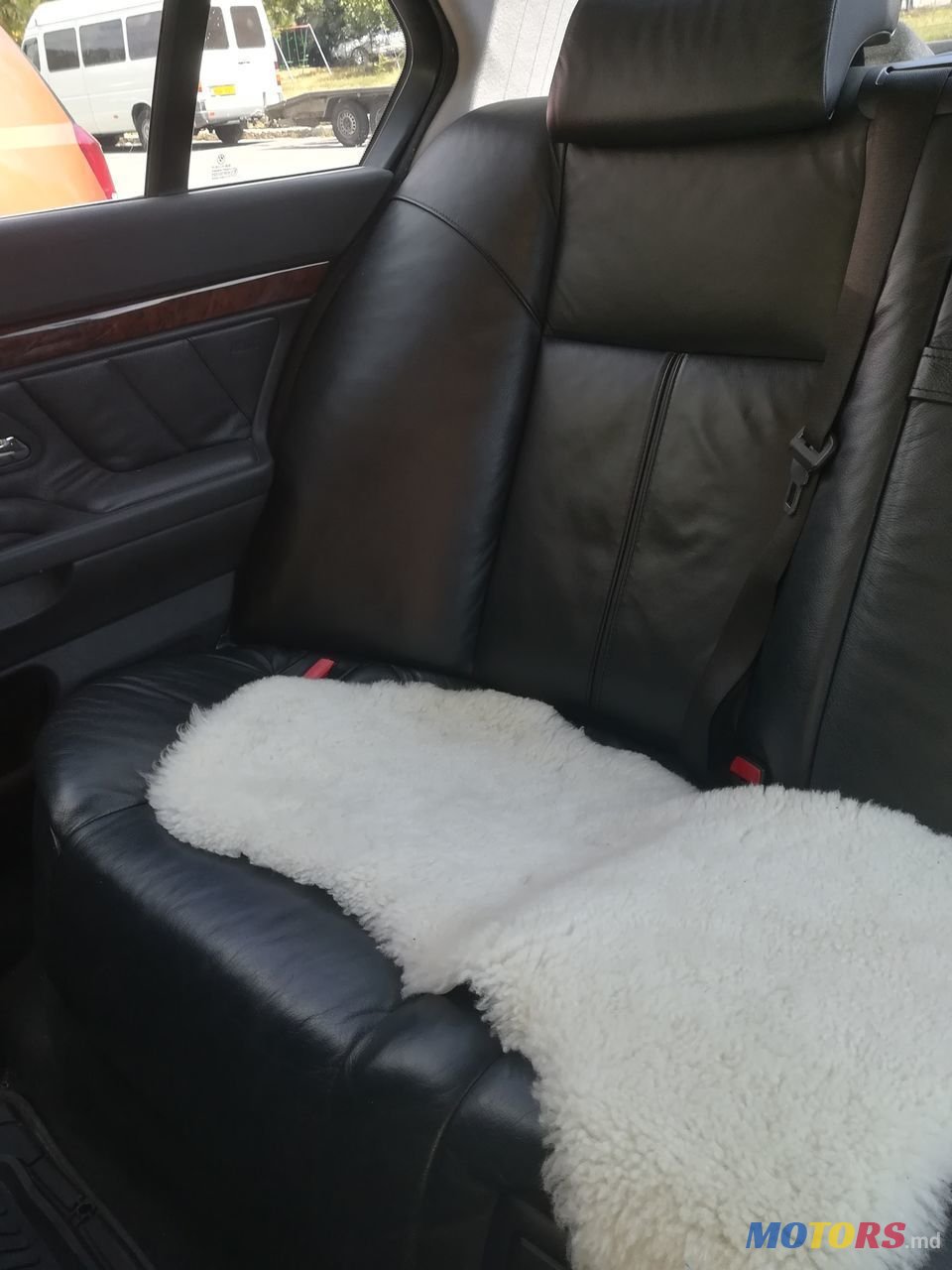 2001' BMW 7 Series photo #4